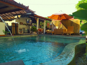 Arya Guest House